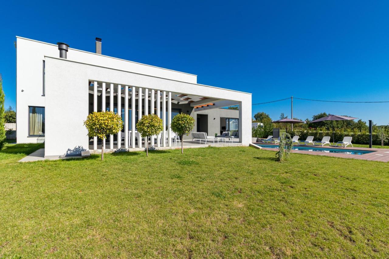 Villa Sabina Višnjan Eksteriør bilde